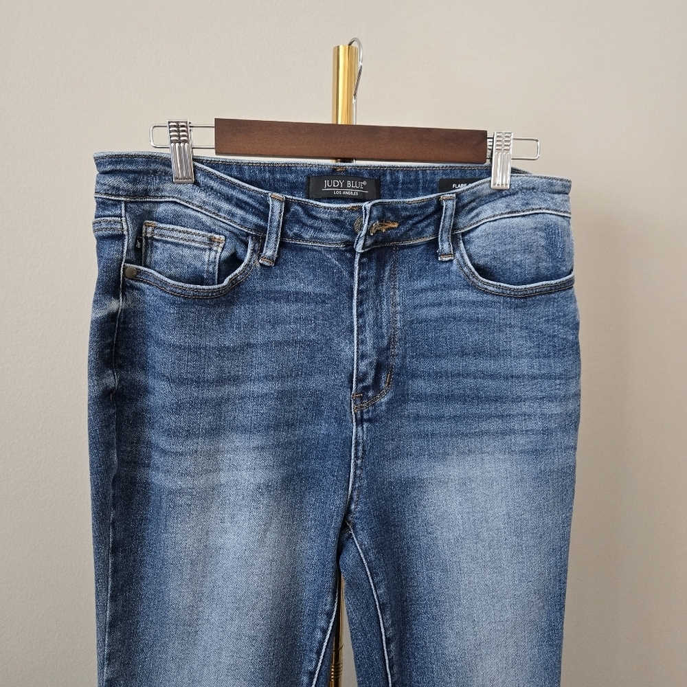 Judy Blue Flare Fit Inseam Panel High Rise Jeans Size 11/30. - Picture 4 of 15